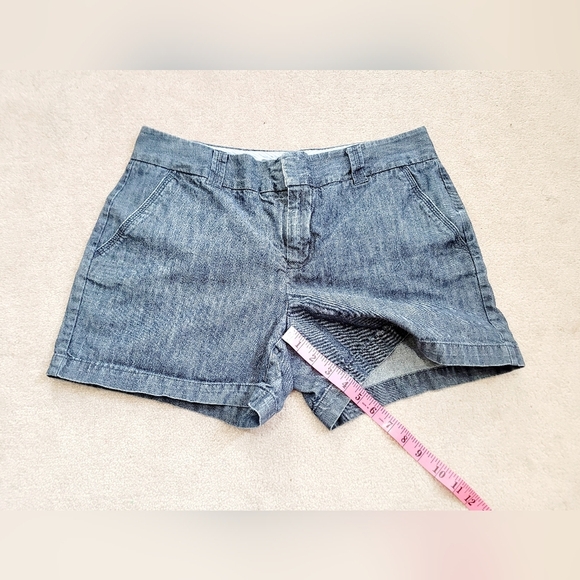 Tommy Hilfiger 100% cotton Denim Shorts Womans Size 10 - Picture 9 of 10